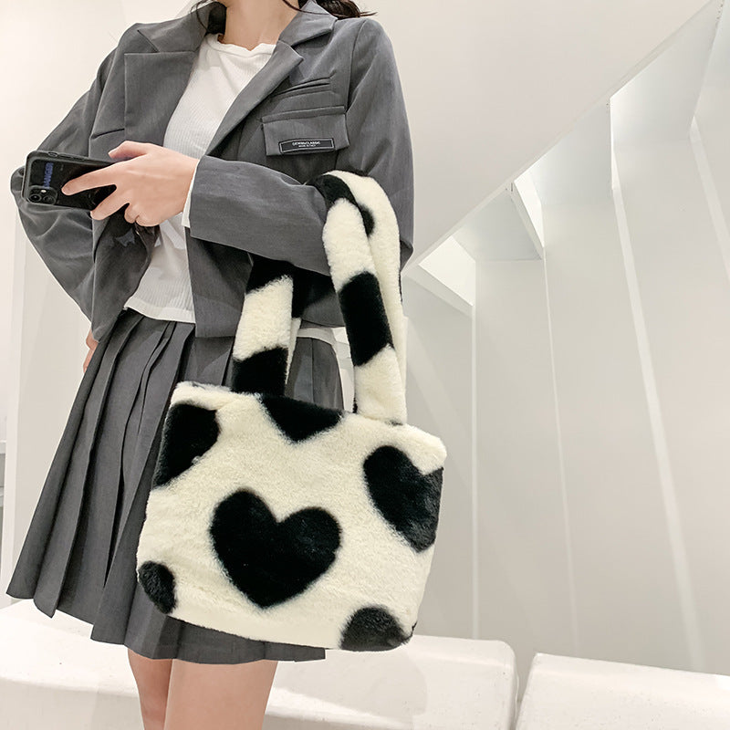 Women’s Plush Heart Shoulder Bag – Soft Fluffy Winter Underarm Bag with Love Pattern